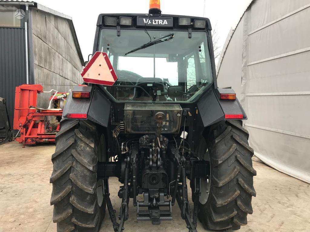 AGROTEKMA traktoriai