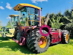 savivartis traktorius