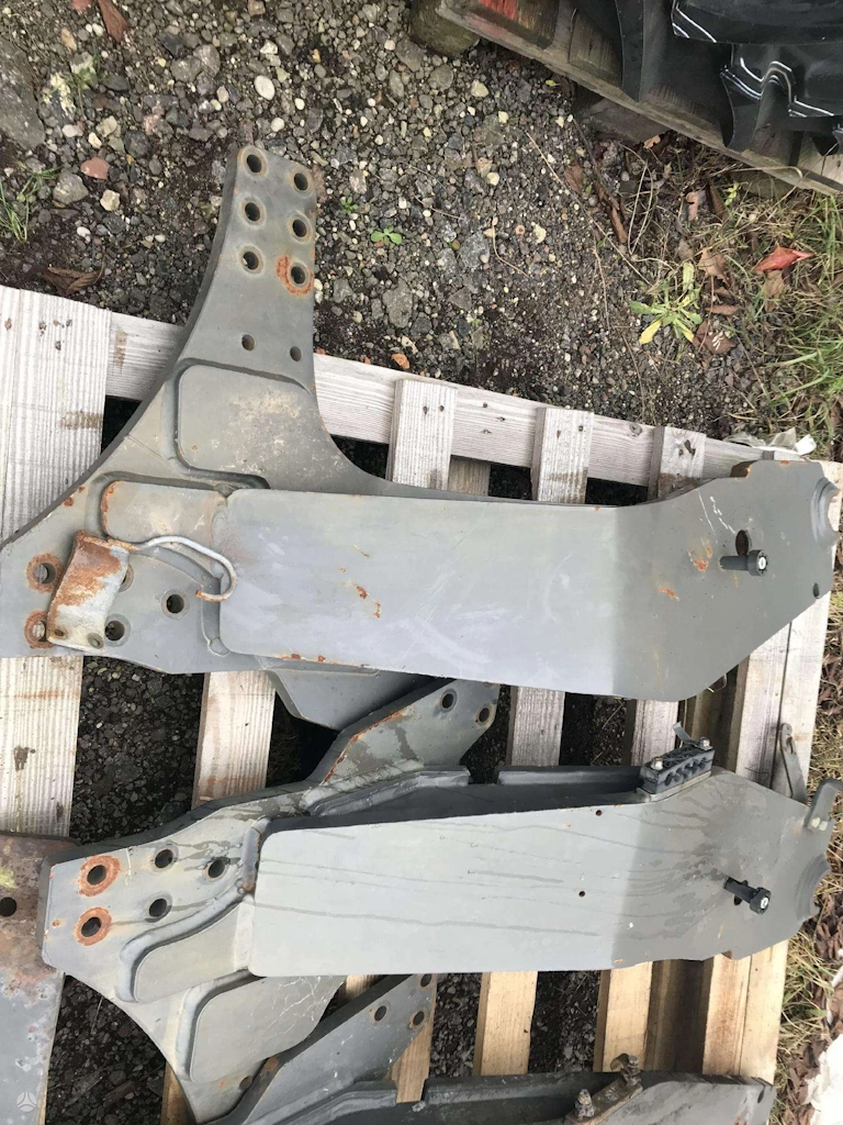 naudotos krautuvo šakės,, agro mašinos priedas