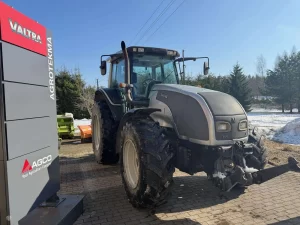 traktorius valra