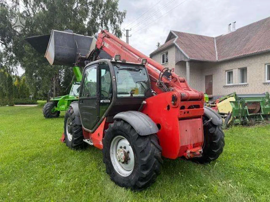 savaeigis teleskopinis krautuvas