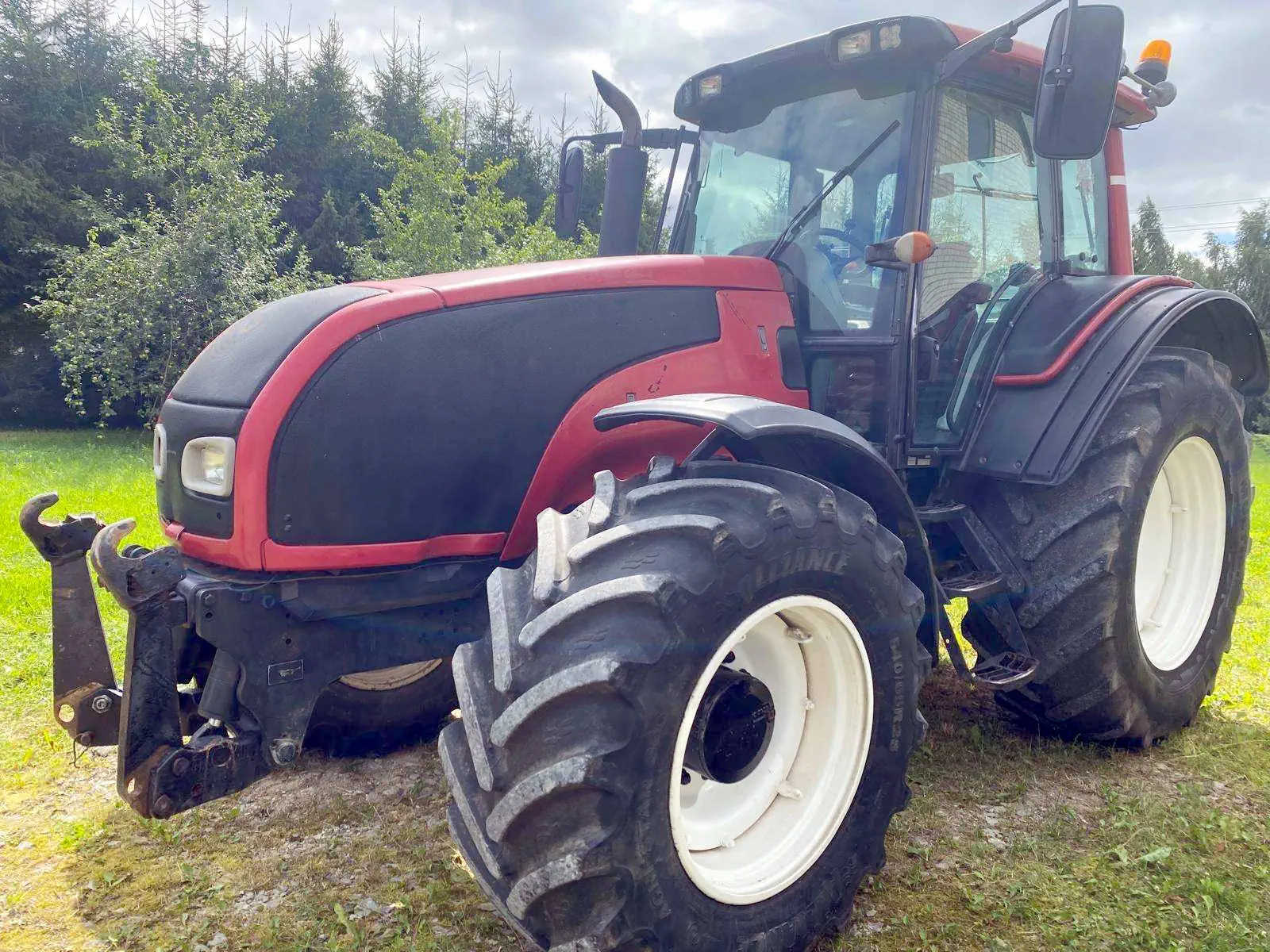 traktorius, valtra